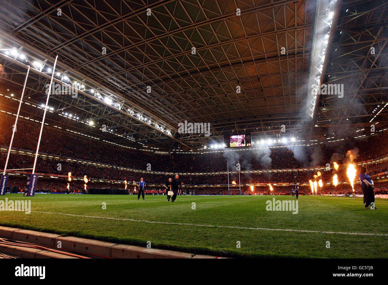 Rugby Union - Invesco Perpetual Series - Wales v New Zealand - Millennium Stadium. A general view of the Interior of the stadium prior to the Invesco Perpetual Series match at the Millennium Stadium, Cardiff. Stock Photo