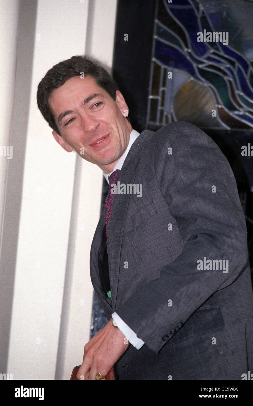 Kevin maxwell hires stock photography and images Alamy