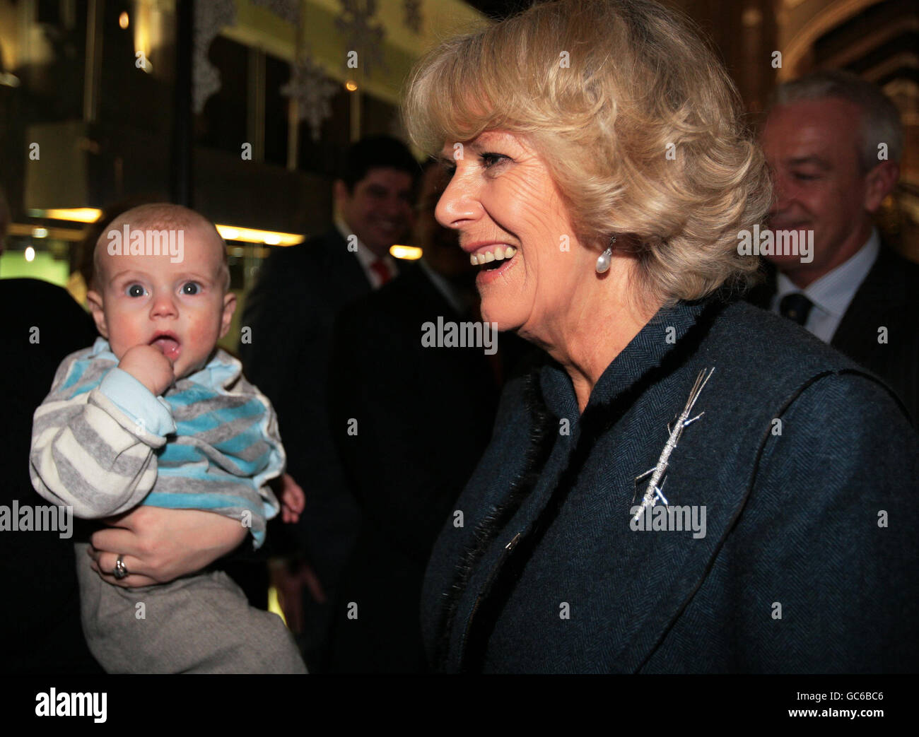 Duchess of Cornwall Christmas lights switch on Stock Photo Alamy