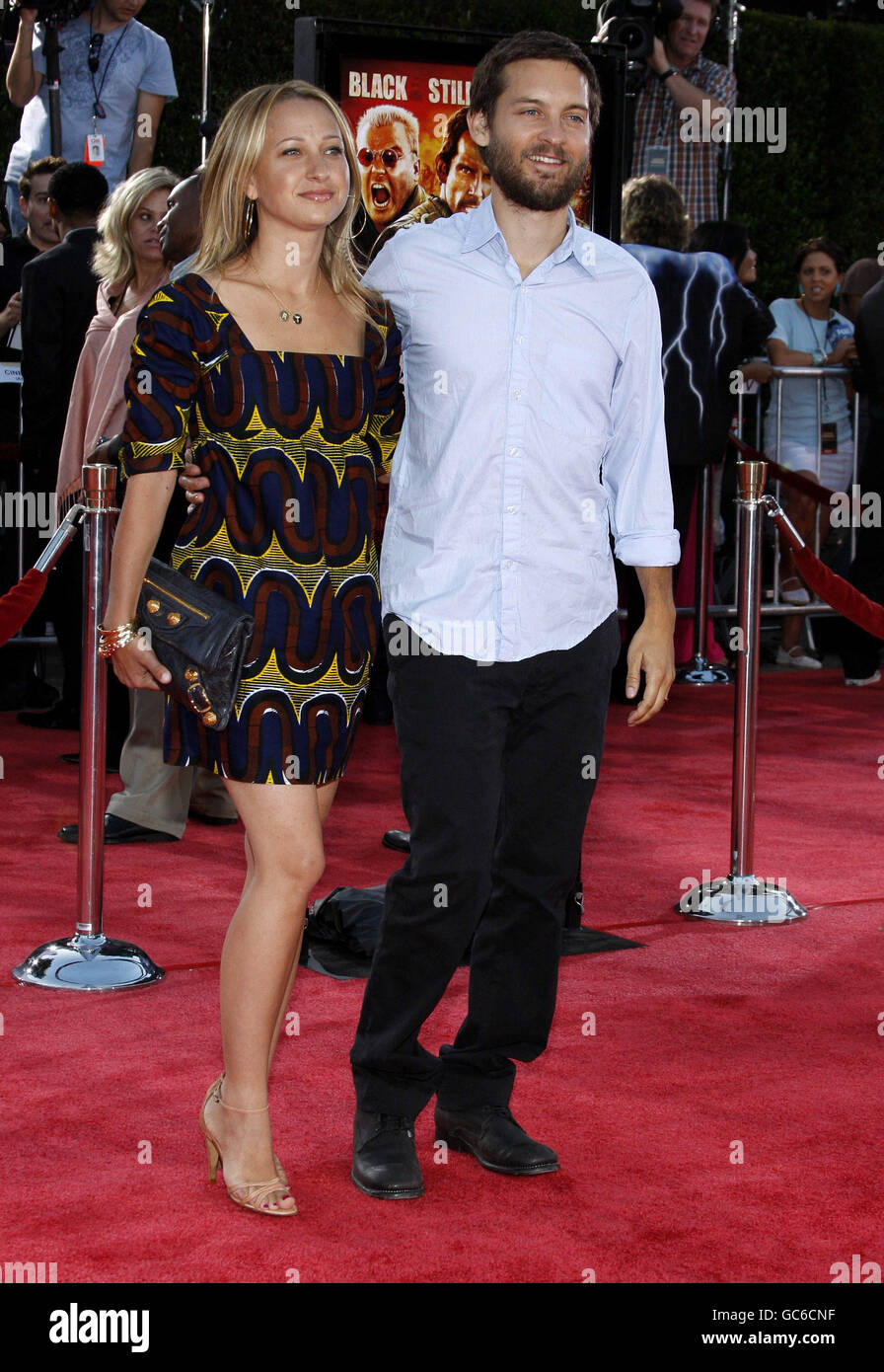 Tobey Maguire and wife Jennifer Meyer at the Los Angeles Premiere of ...