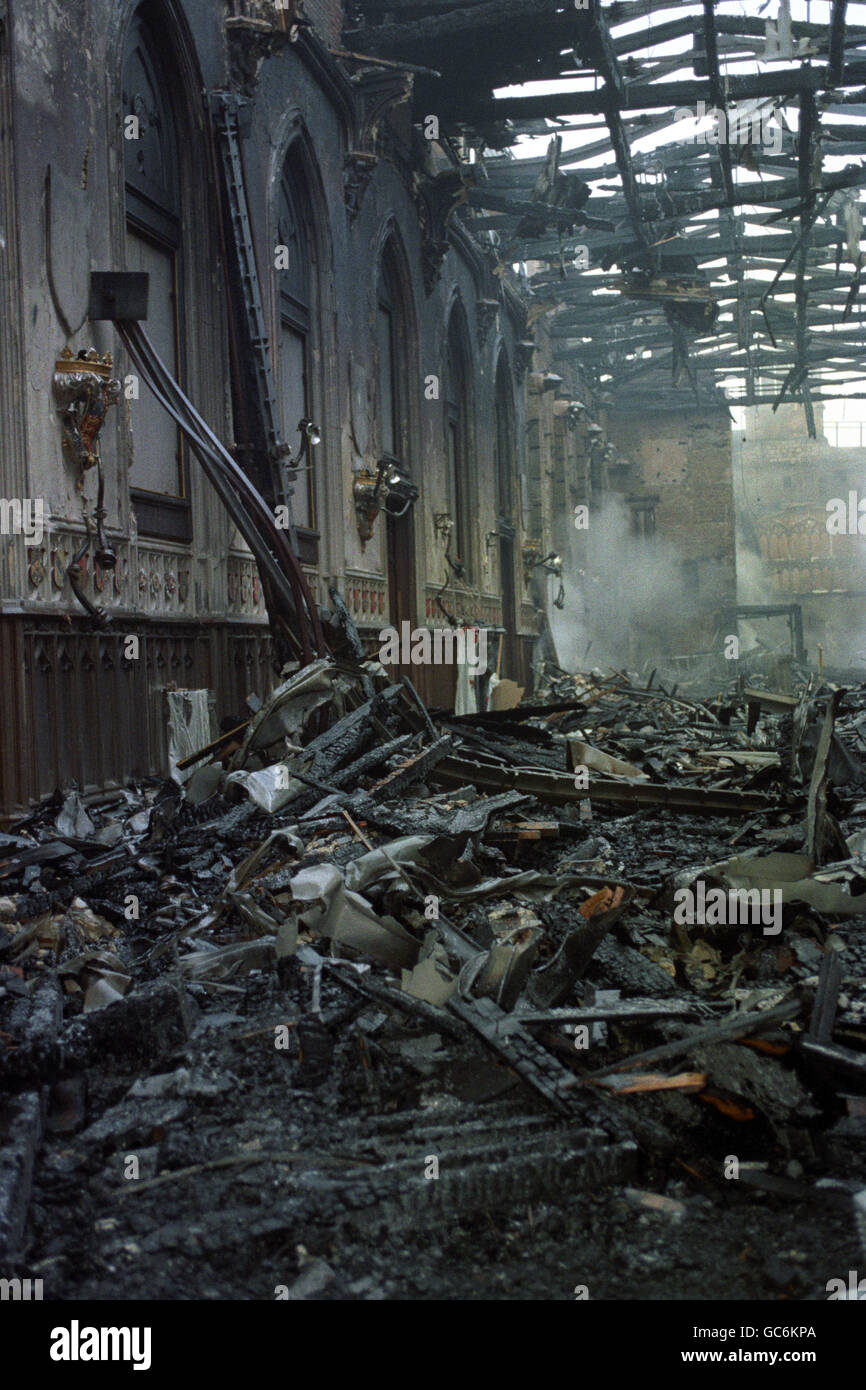 Accidents and Disasters Windsor Castle Fire Windsor Stock Photo Alamy