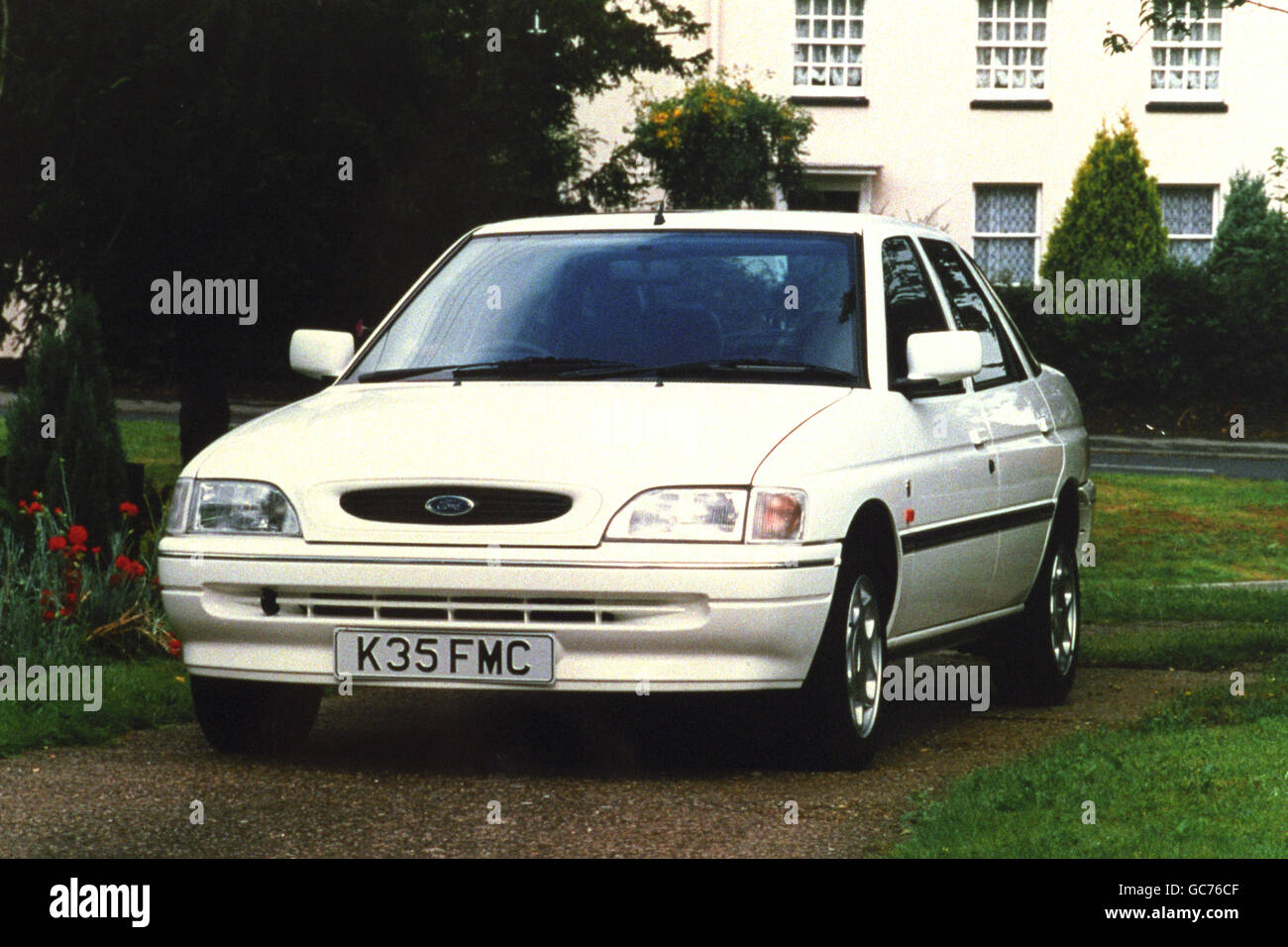 THE NEW FORD ORION, WHICH GOES ON SALE IN THE UK ON OCTOBER 1 1992. Stock Photo