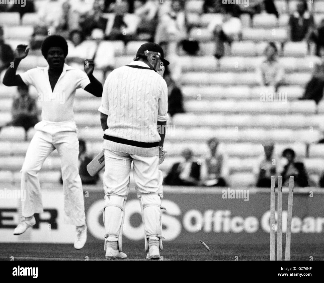 Cricket - Gillette Cup 1980 (Semi-Final) - Surrey v Yorkshire - The Oval. Yorkshire's batsman(Jim)James Derek Love is bowled out for 4. Stock Photo