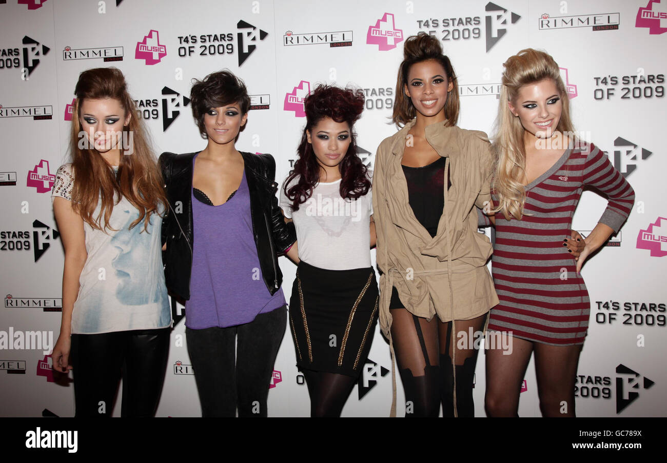 The Saturdays (from left to right) Una Healy, Frankie Sandford, Vanessa White, Rochelle Wiseman and Mollie King backstage at the T4 Stars of 2009 event, at Earls Court in west London. Stock Photo