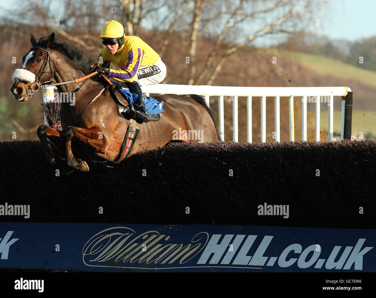 Jockey andrew tinkler ludlow racecourse hi-res stock photography and ...