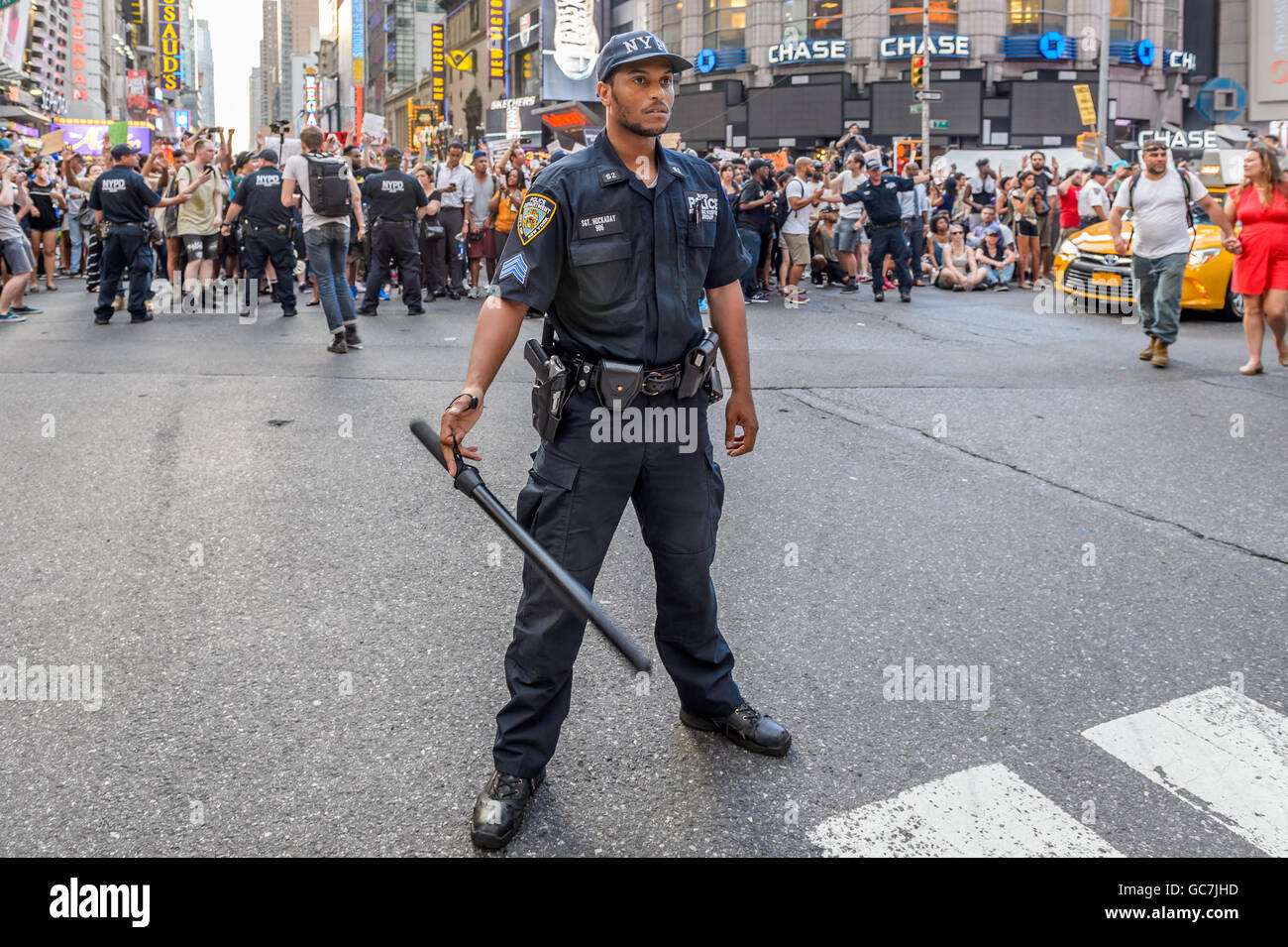 New York, United States. 07th July, 2016. The NYPD made multiple ...