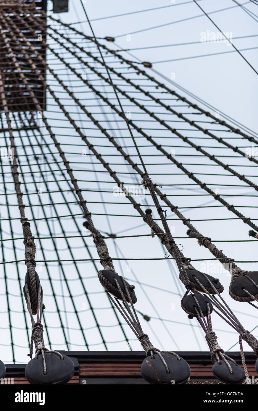 Ship shrouds Stock Photo Alamy
