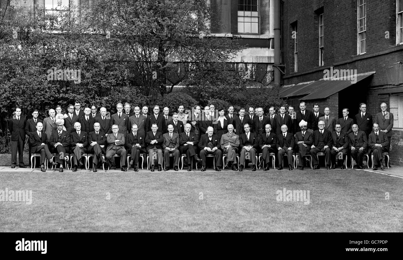 British Empire delegates with Winston Churchill (centre front row) pose for a photograph in the garden of 10 Downing Street. Stock Photo