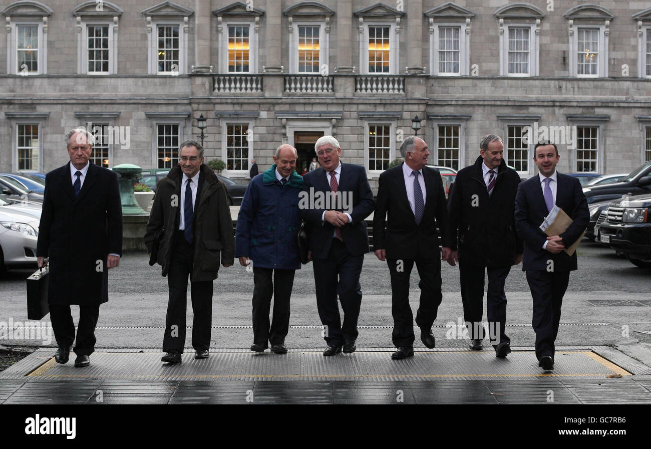 (left to right) The Royal Black Institutions, Sovereign Grand Master Millar Farr, Grand Registrar William Scott, Grand Treasurer William Abernethy, Education Minister Batt O'Keefe, County Grand Master of Cavan William Roberts, County Grand Master of Monaghan Eric Mackerel and Fine Gaels Brian Hayes leaving Leinster House after discussions about the withdrawal of Government funding to protestant schools. Stock Photo