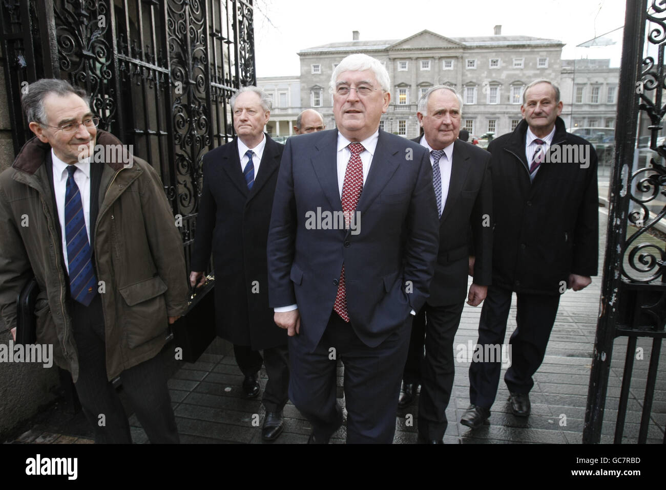 (left to right) The Royal Black Institutions, Grand Registrar William Scott, Sovereign Grand Master Millar Farr, Grand Treasurer William Abernethy, Education Minister Batt O'Keefe, County Grand Master of Cavan William Roberts and County Grand Master of Monaghan Eric Mackerel leaving Leinster House after discussions about the withdrawal of Government funding to protestant schools. Stock Photo
