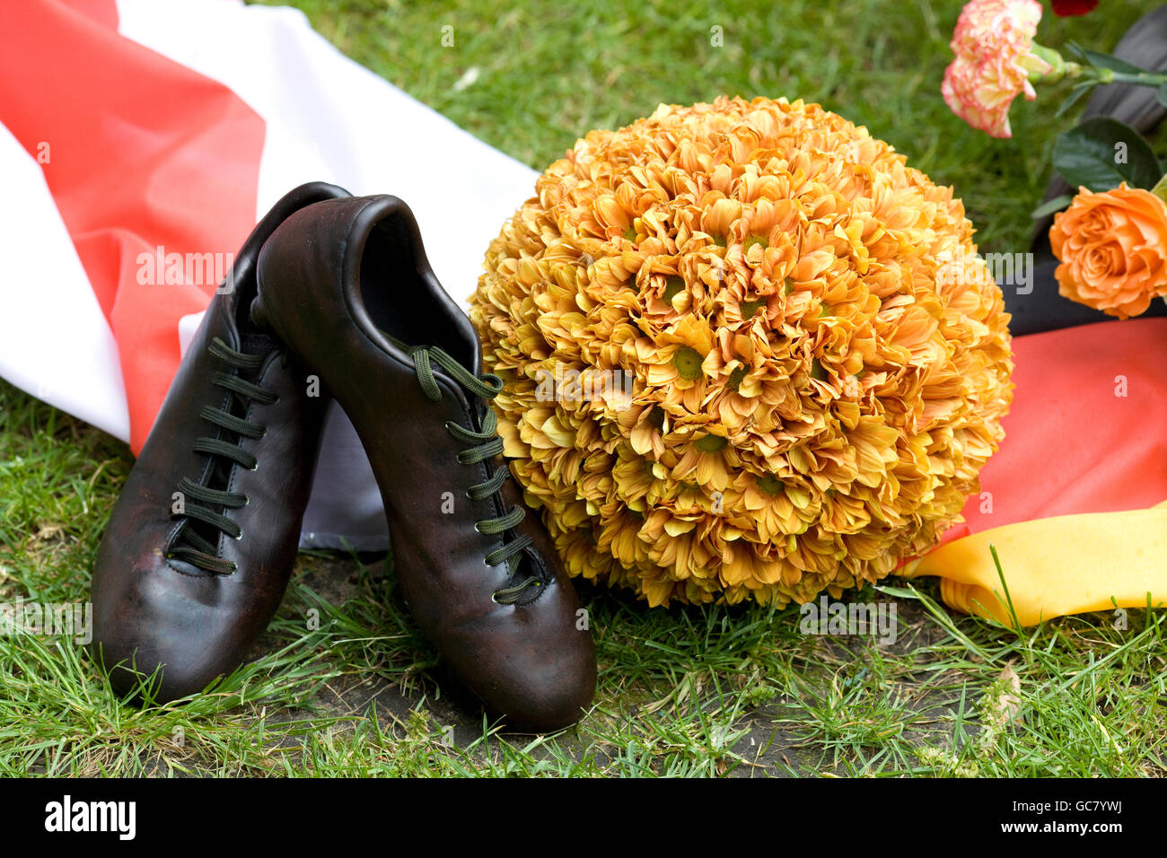 Football made from flowers hires stock photography and images Alamy