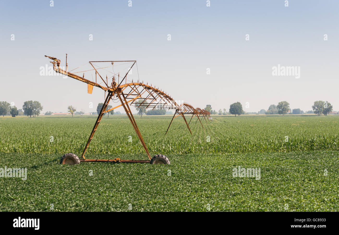 Center pivot irrigation system Stock Photo Alamy
