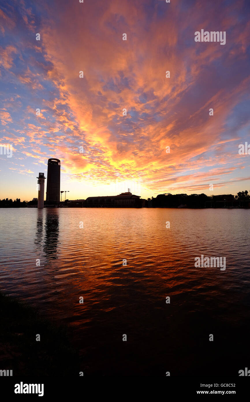 Torre cajasol tower seville hi-res stock photography and images - Alamy