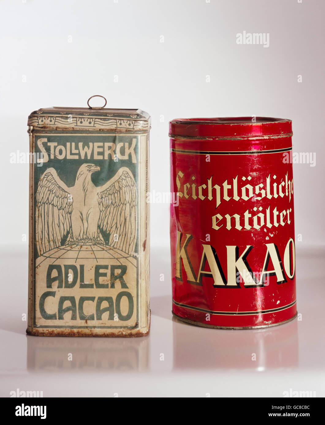 household, kitchen and kitchenware, tins, cocoa tin, Germany, circa 1910, Additional-Rights-Clearences-Not Available Stock Photo
