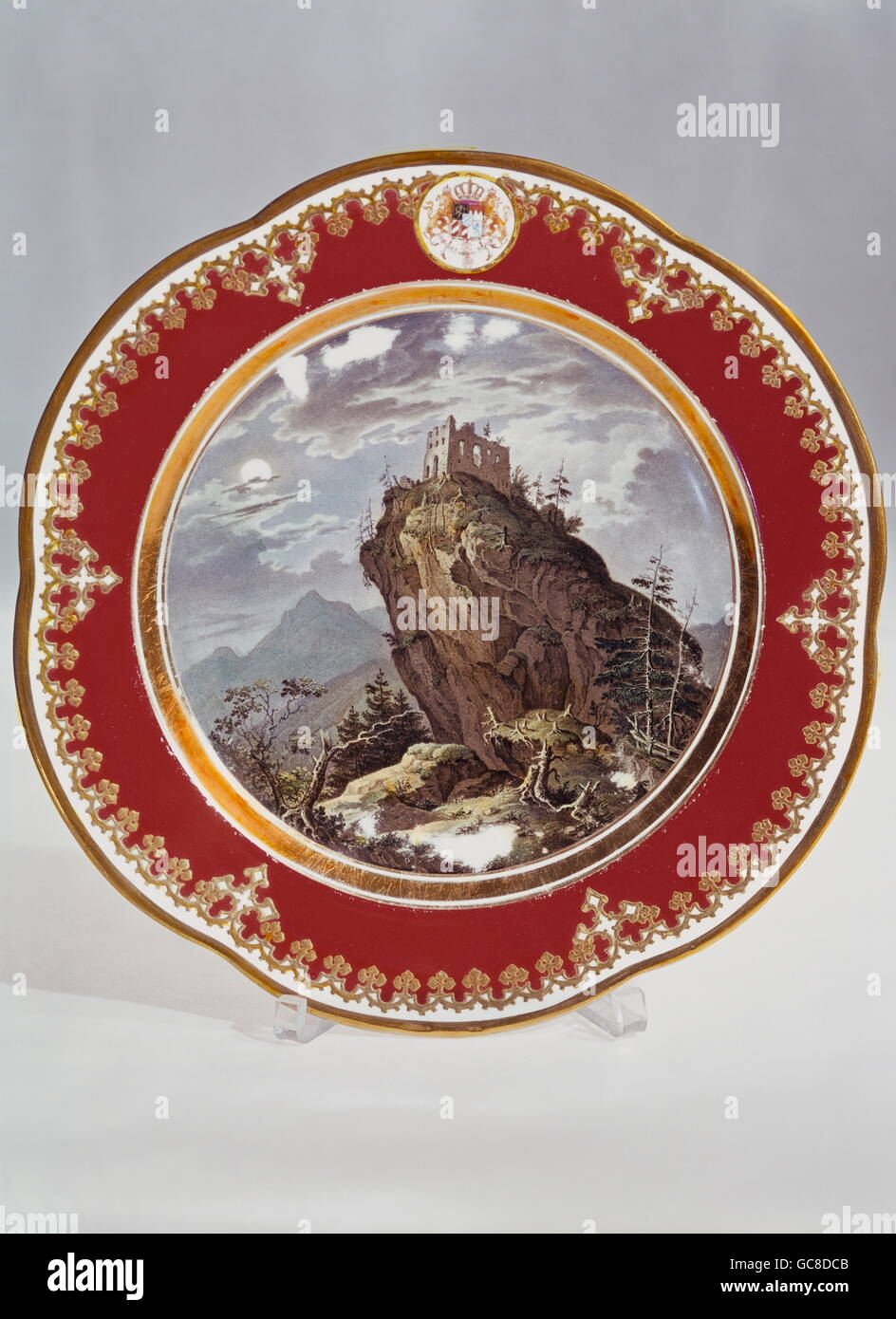 fine arts, porcelain, plate, painted, castle ruin, 'Bavarian views', after drafts by D. Quaglio, diameter 23,5 cm, Nymphenburg Manufactory, circa 1842 / 1845, Stock Photo