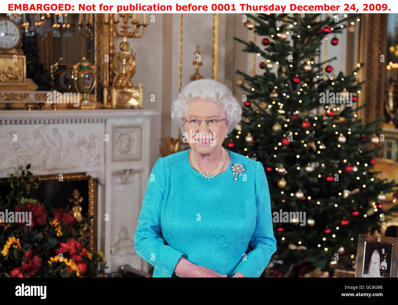 Queen's Christmas broadcast Stock Photo Alamy