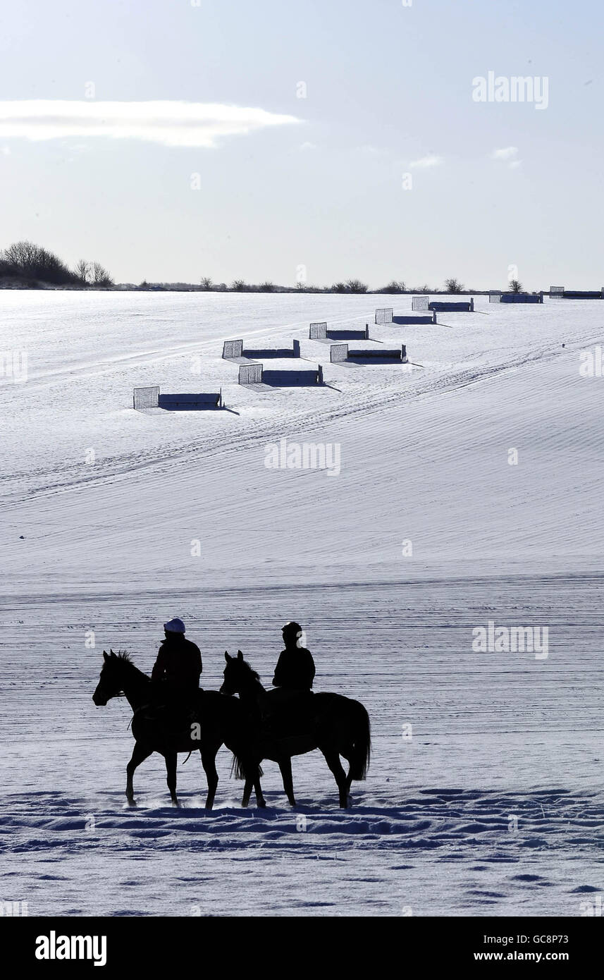 Horse Racing - Snow Covered Gallops at Malton Stock Photo