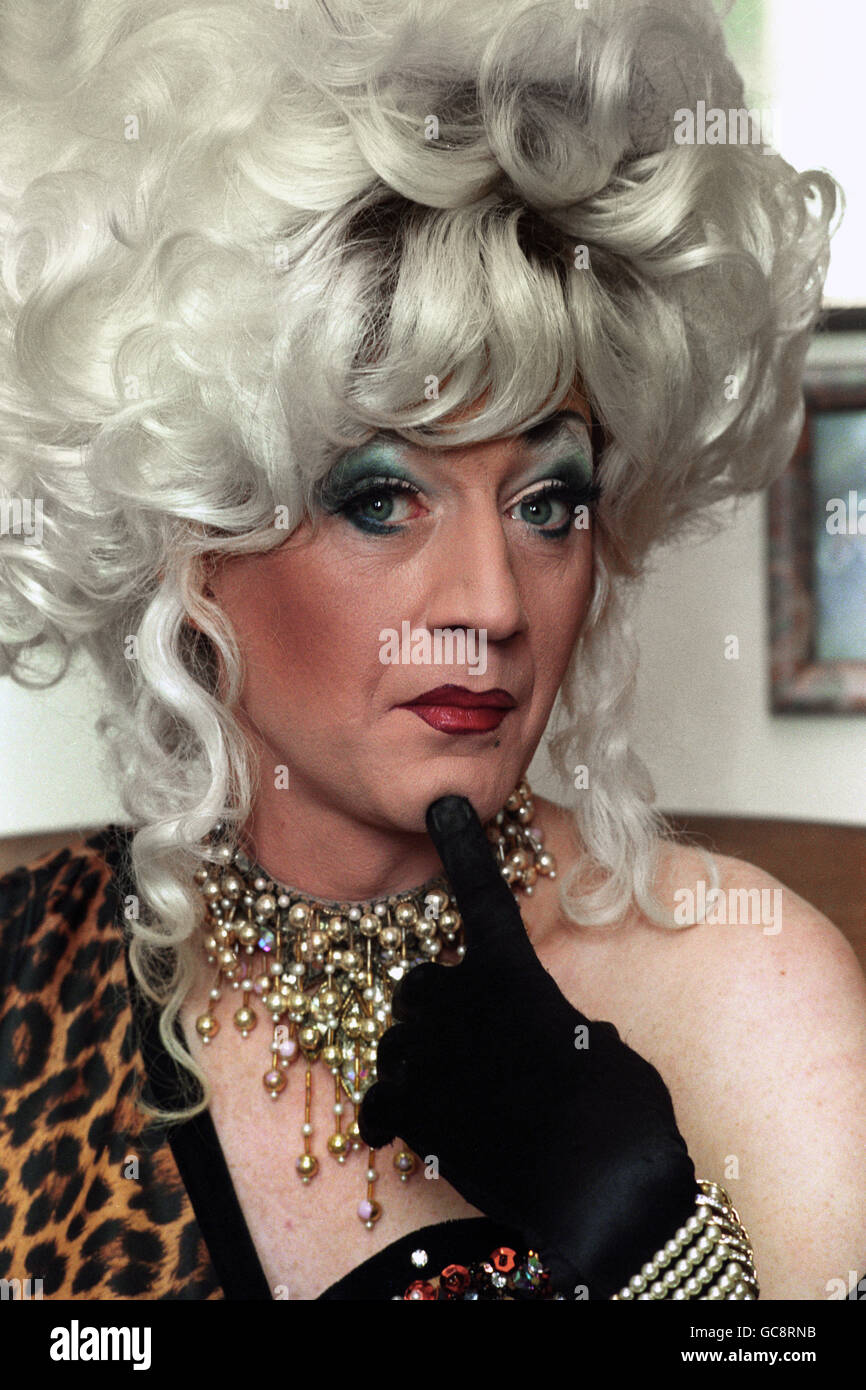 PAUL O'GRADY ALIAS LILY SAVAGE Stock Photo 110832327 Alamy