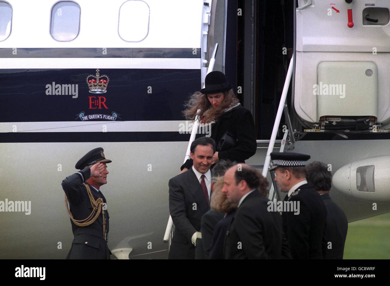 AUSTRALIAN PRIME MINISTER PAUL KEATING AND HIS WIFE ANNITA, ARRIVING AT