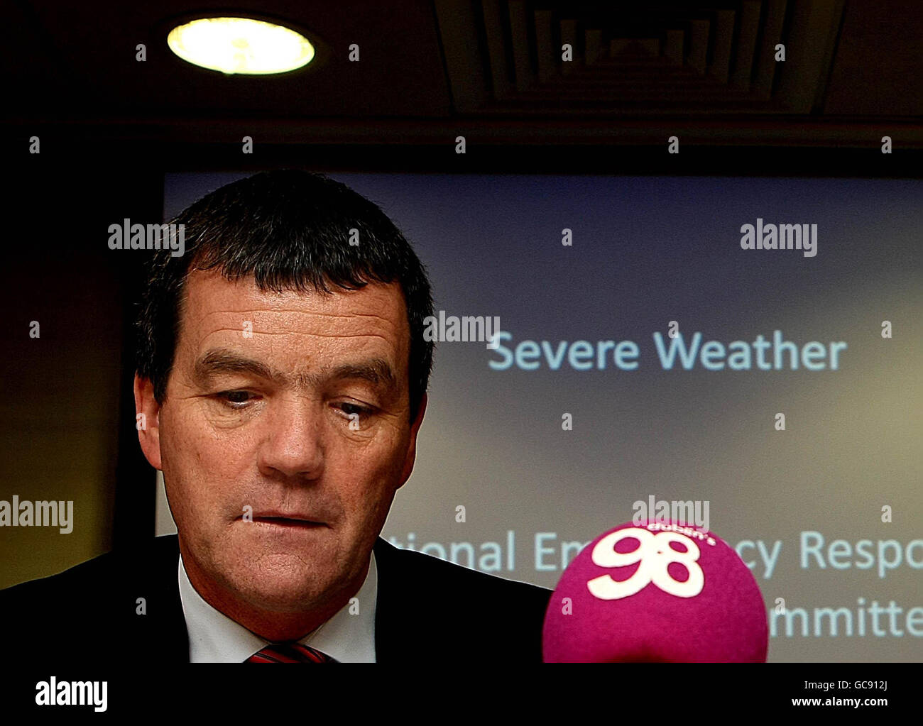 Minister for Transport Noel Dempsey in the offices of the National Emergency Co-Ordinator during his press briefing in Dublin as the country braces itself for continued bad weather. Stock Photo