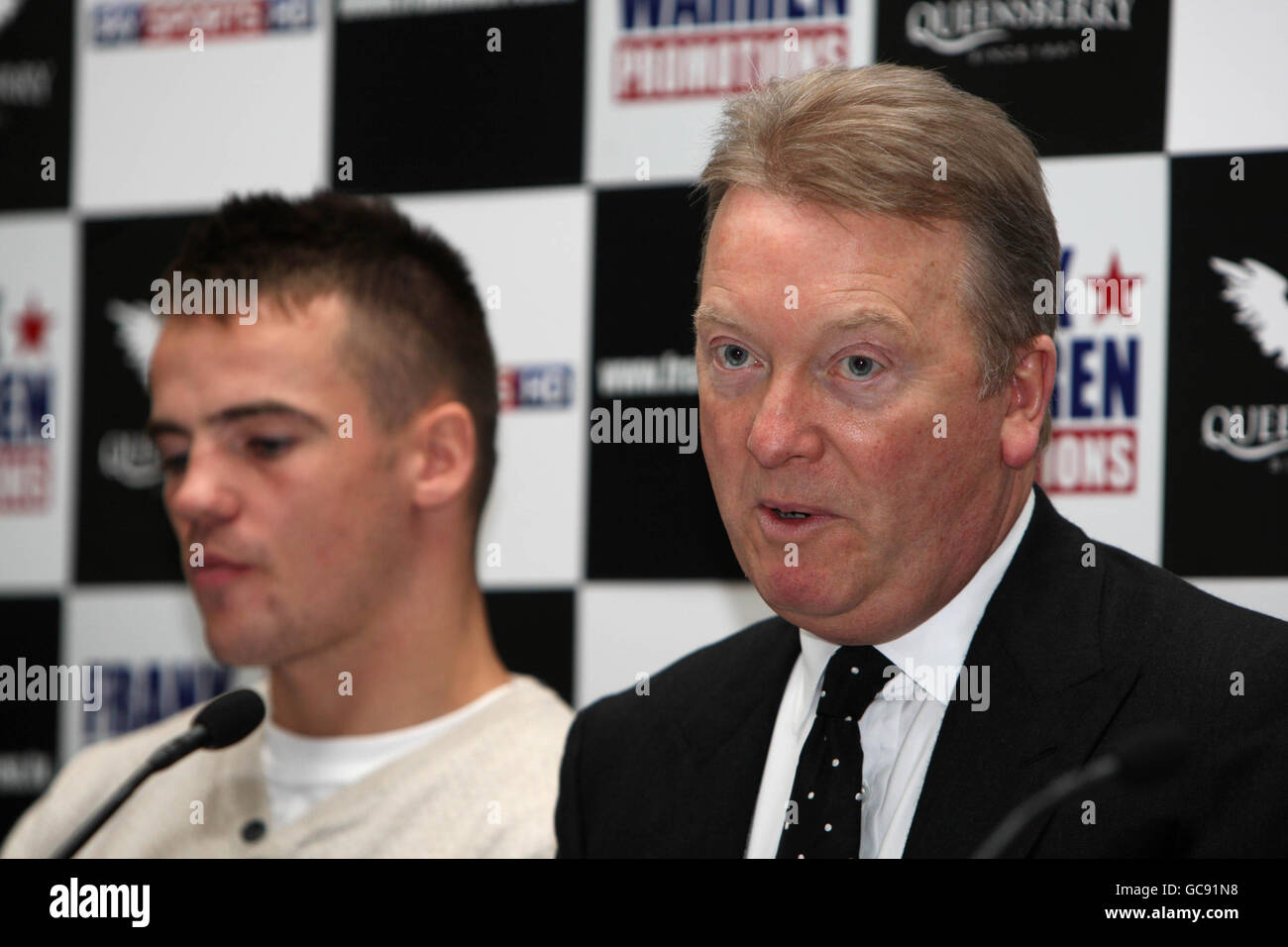 Boxing - The 10 for 2010 Press Conference - Landmark Hotel Stock Photo