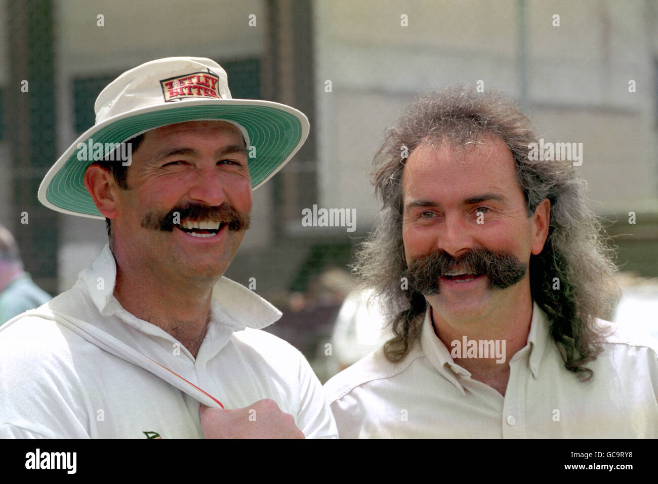 1 2l gooch laughs wearing hat hi-res stock photography and images - Alamy