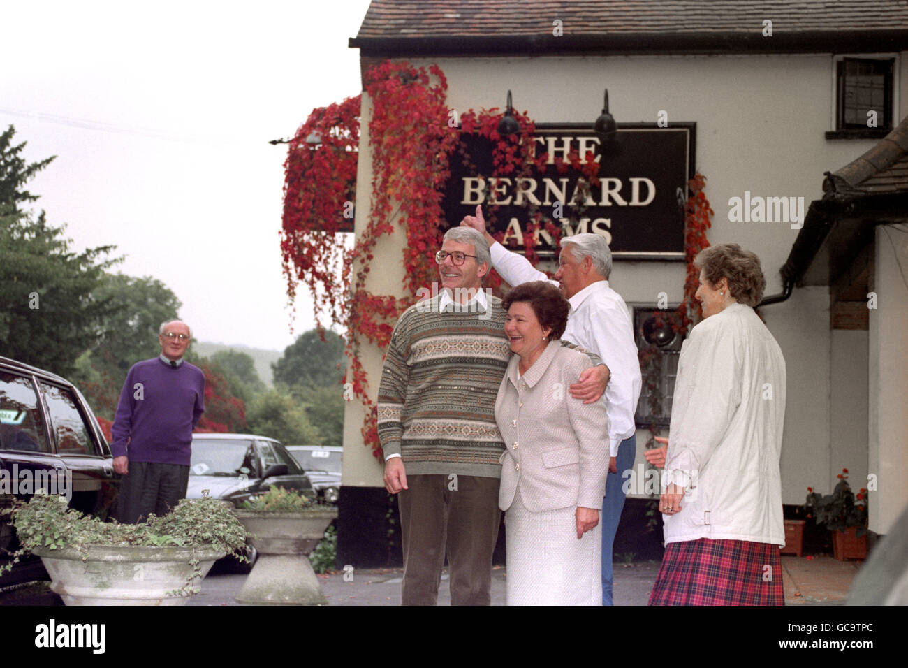 John major boris yeltsin hi-res stock photography and images - Alamy