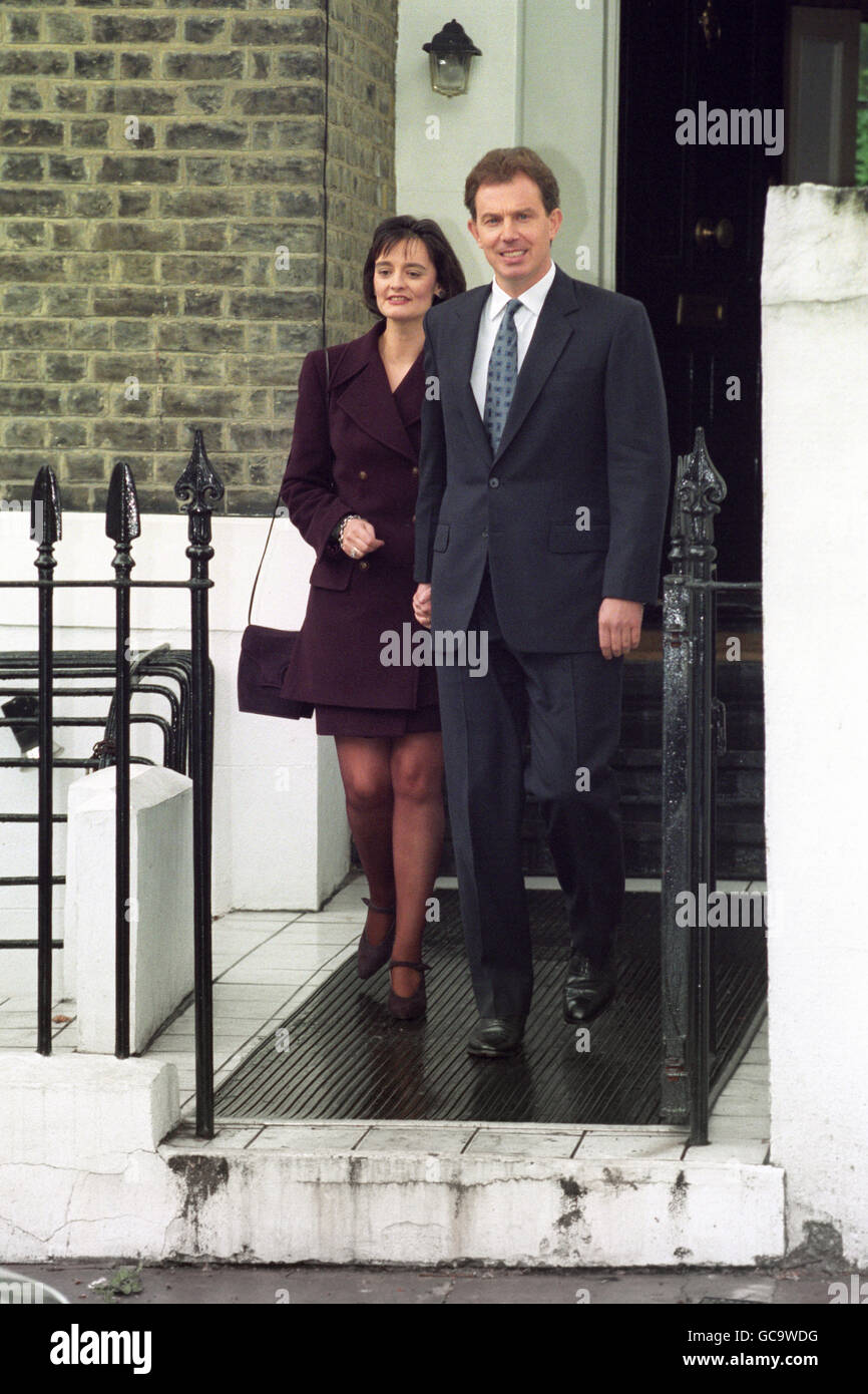 LABOUR PARTY LEADER TONY BLAIR LEAVING HIS LONDON HOME WITH HIS WIFE