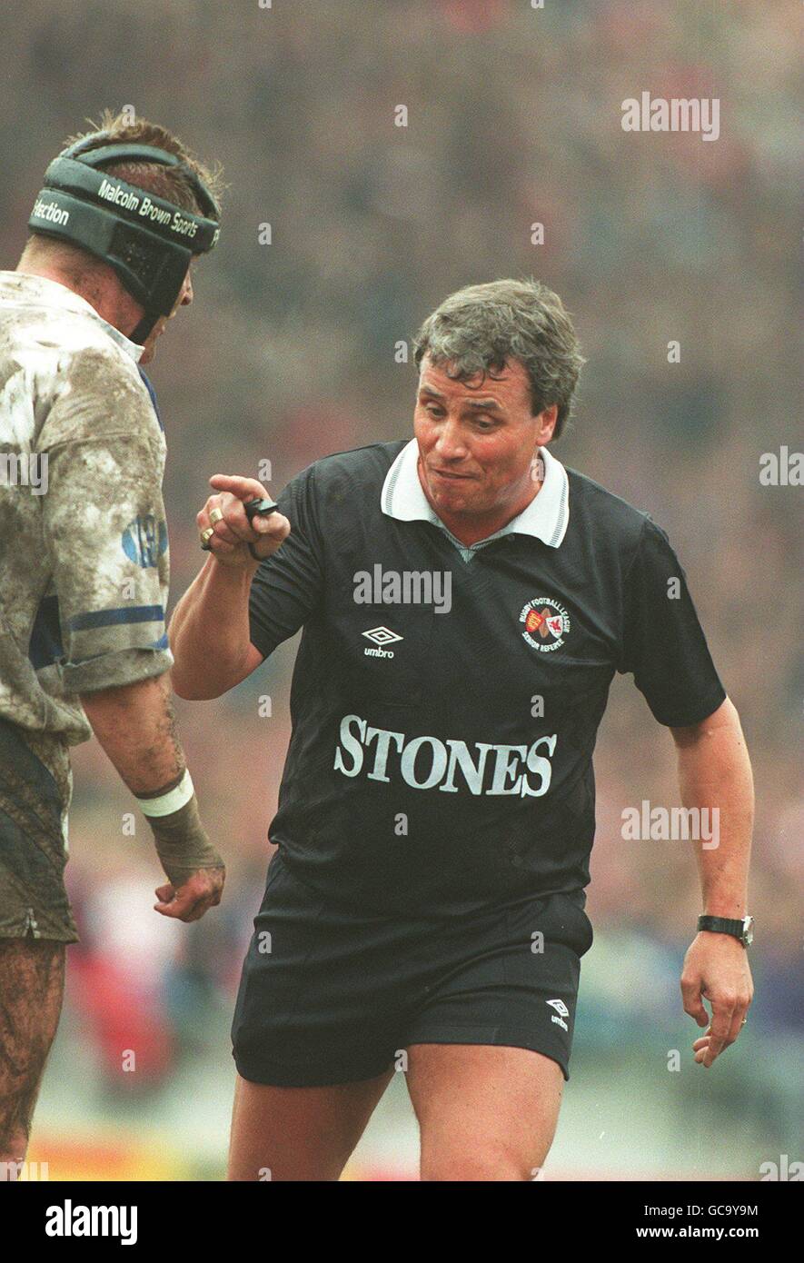 RUGBY LEAGUE. RUGBY LEAGUE REFEREE Stock Photo - Alamy