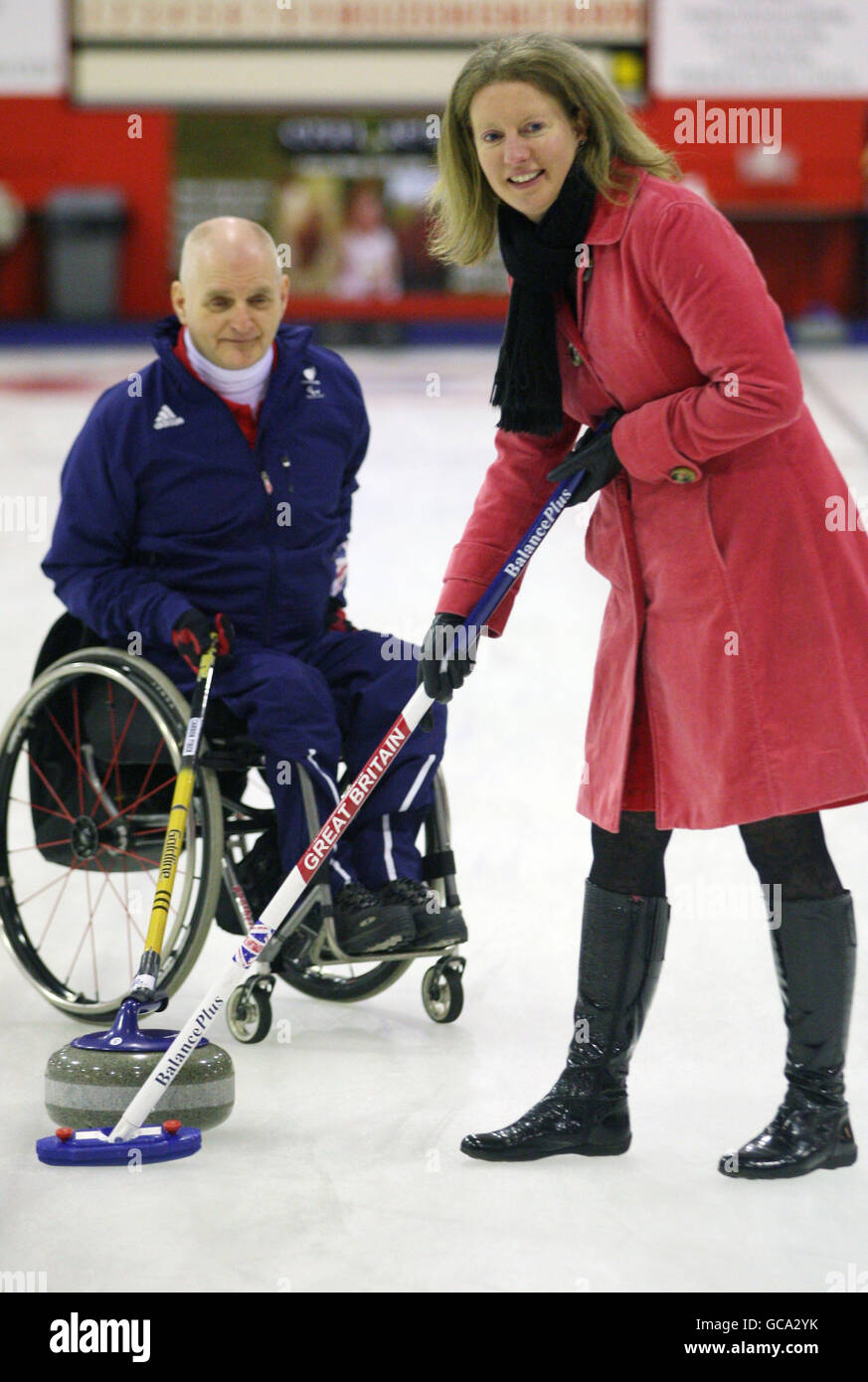 Shona Robison meets Paralympics GB curling team Stock Photo Alamy