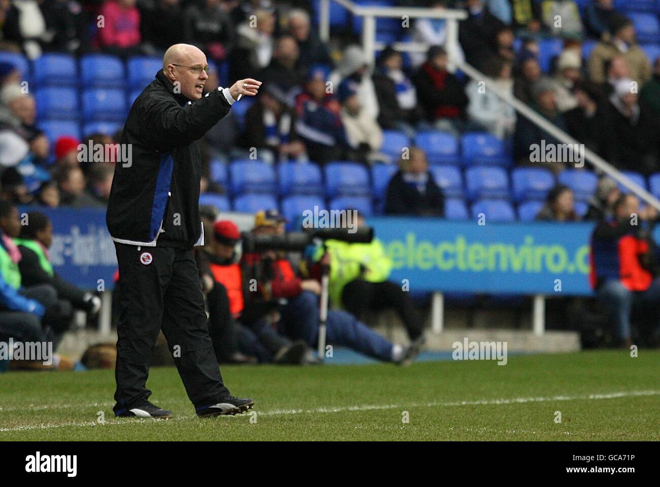 Reading Manager Reading manager brian mcdermott on the touchline hi-res stock ...