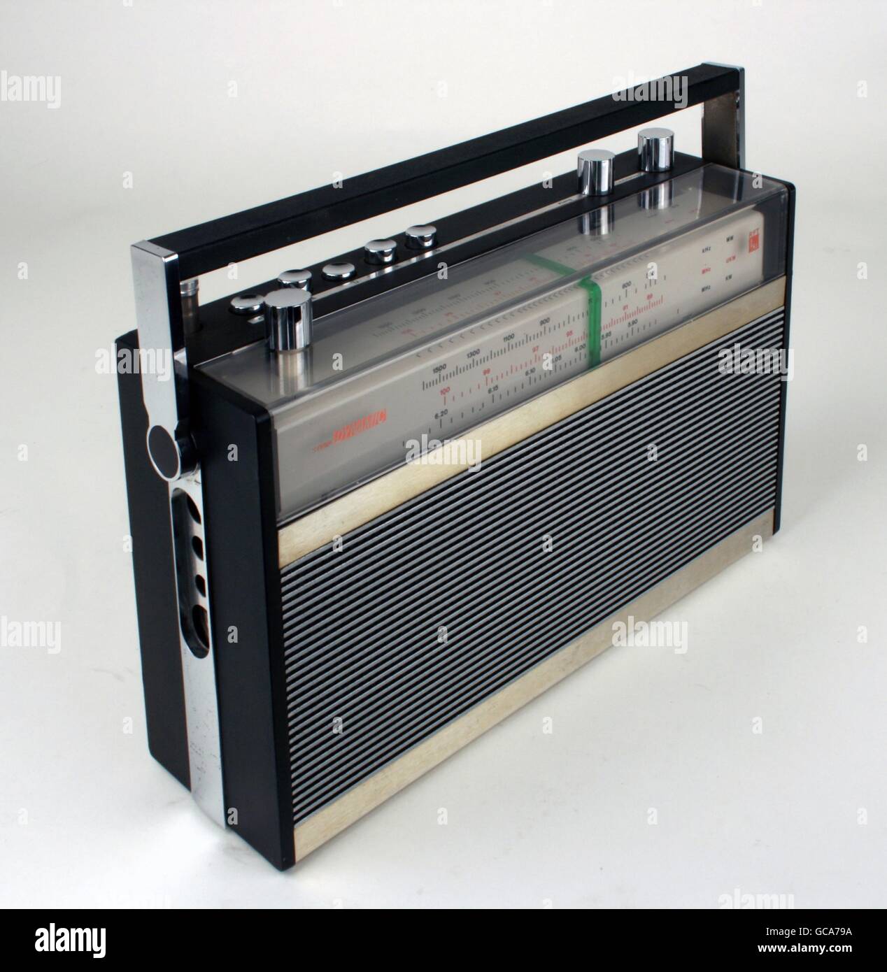 broadcast, radio, radio sets, portable receiver "Dynamic (R 200), made