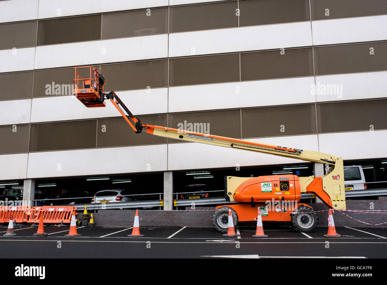 Cherry pickers hoists hires stock photography and images Alamy