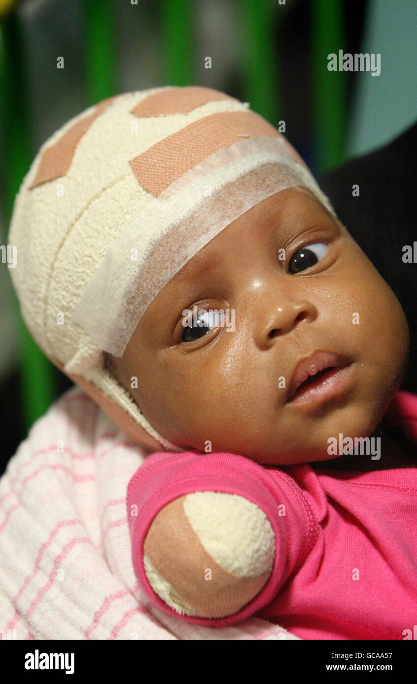 Haiti hospital care hi-res stock photography and images - Alamy
