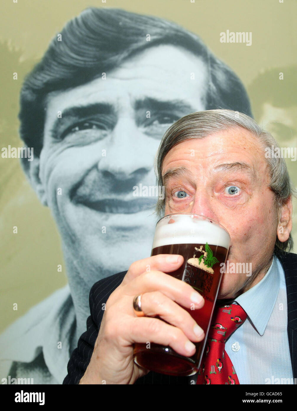 Copper dragon trueman ale hires stock photography and images Alamy