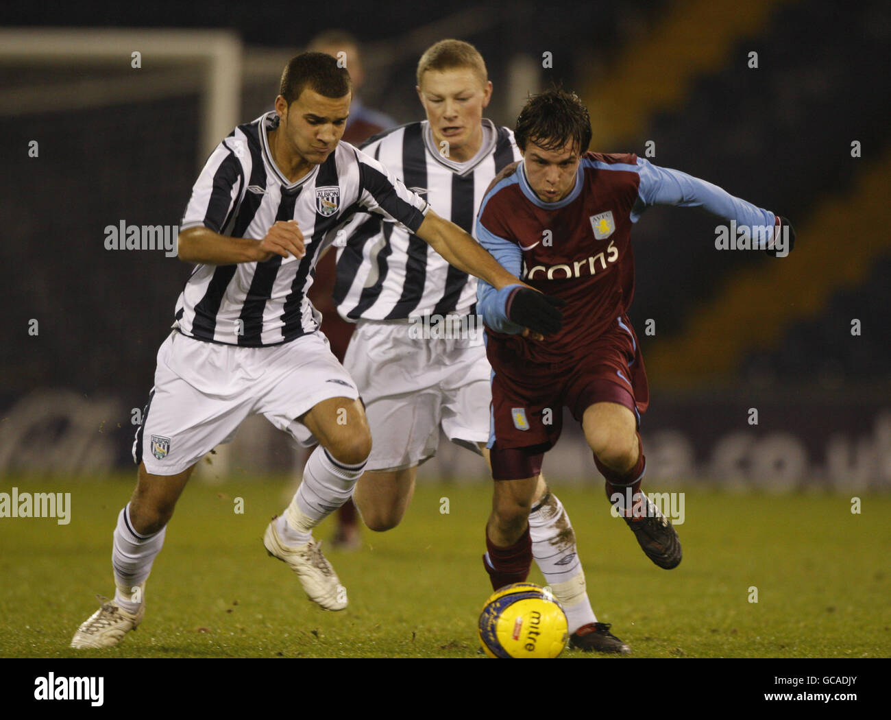 Soccer - FA Youth Cup - Fourth Round - West Bromwich Albion v Aston Villa - The Hawthorns Stock Photo