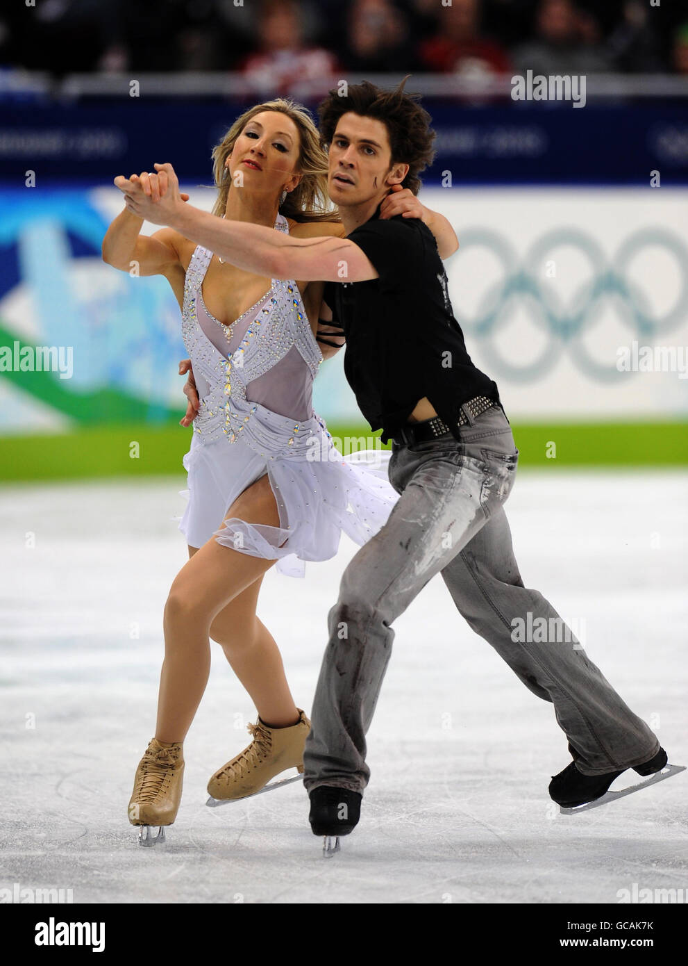Great Britain's Sinead and John Kerr in action during their Free Dance in the Figure Skating Ice Dance during the 2010 Winter Olympics at the Pacific Coliseum, Vancouver, Canada. Stock Photo