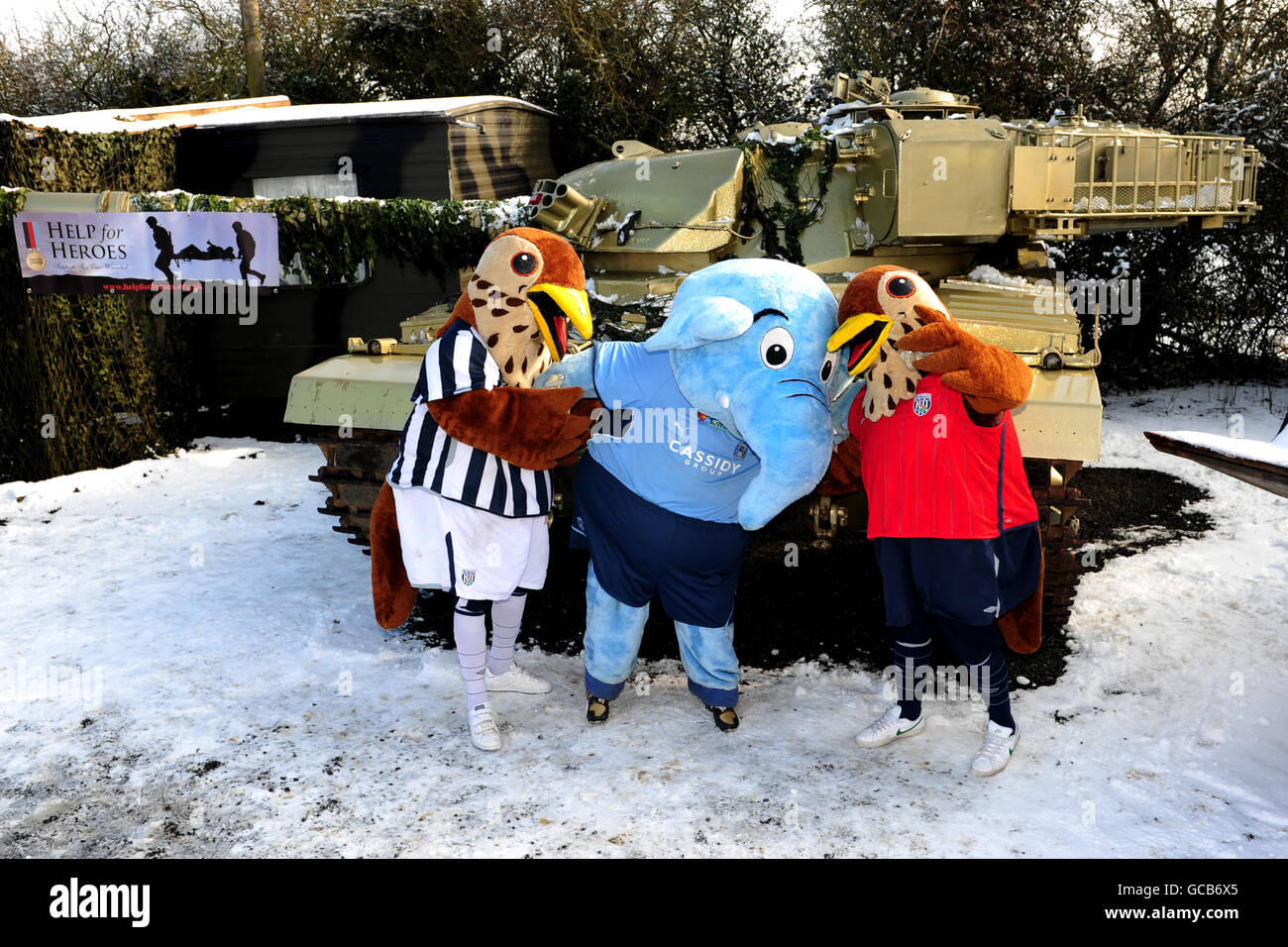 Soccer - Mascots support Help for Heroes - Tanks A Lot - Spring Farm Stock Photo