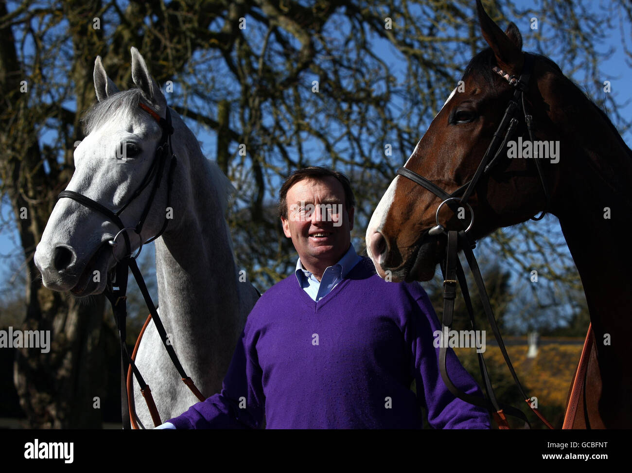 Horse Racing Nicky Henderson Stable Visit Seven Barrows. Trainer