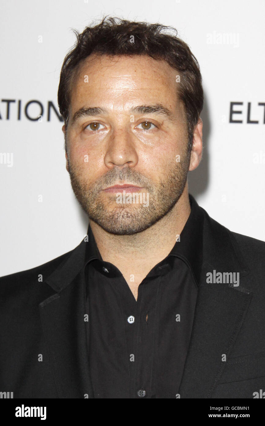 Jeremy Piven arriving for The 18th annual Elton John AIDS Foundation Party to celebrate the 82nd Academy Awards at the Pacific Design Center in Los Angeles. Stock Photo