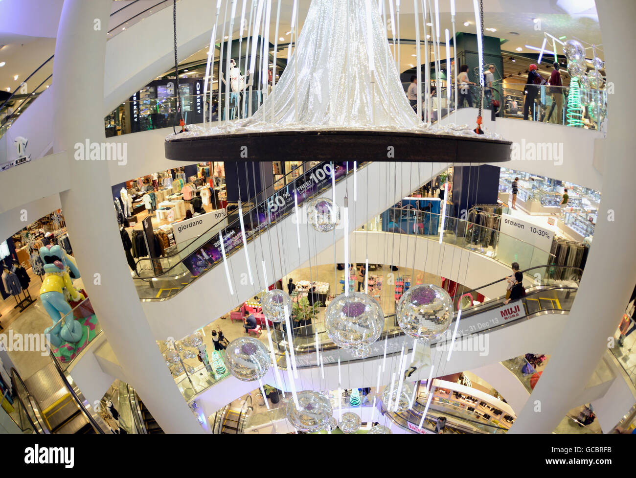 Bangkok, Thailand - Shopping mall Siam Paragon Stock Photo - Alamy