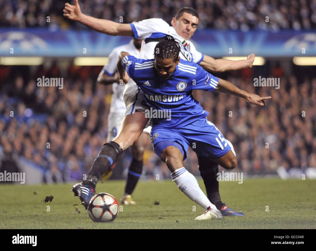 Soccer - UEFA Champions League - Round of 16 - Second Leg - Chelsea v ...