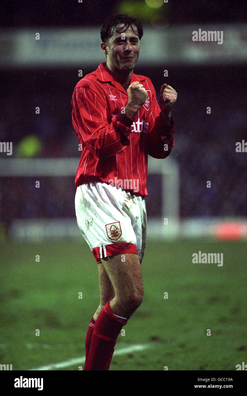 Soccer - Endsleigh League Division One - Nottingham Forest v Leicester City - City Ground. IAN WOAN, NOTTINGHAM FOREST, CELEBRATES SCORING AGAINST LEICESTER CITY Stock Photo
