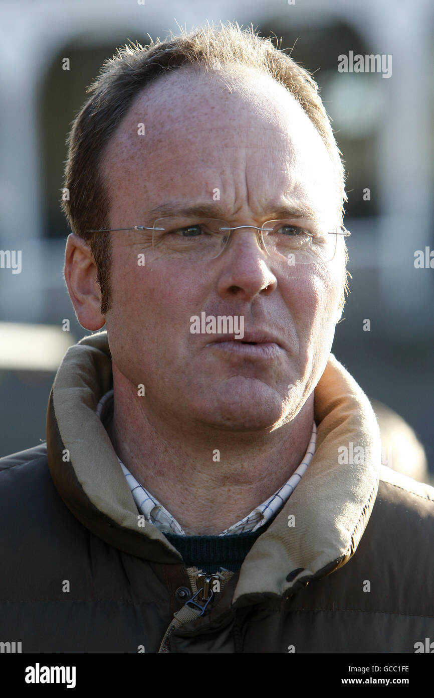 Horse Racing Ludlow Racecourse. Dr Richard Newland, Owner and Trainer