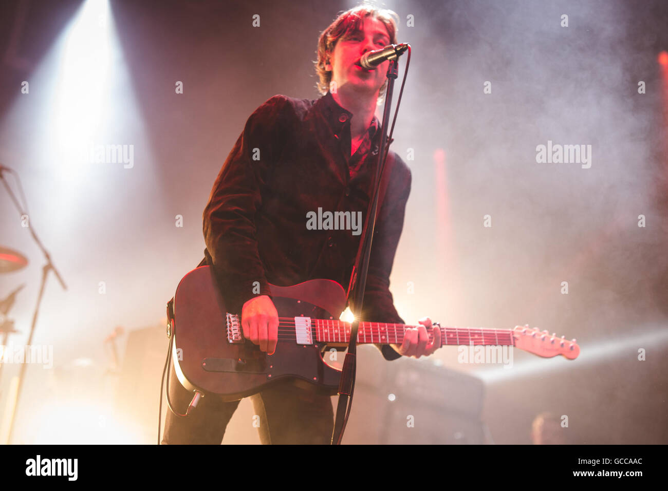 Jon bond hires stock photography and images Alamy