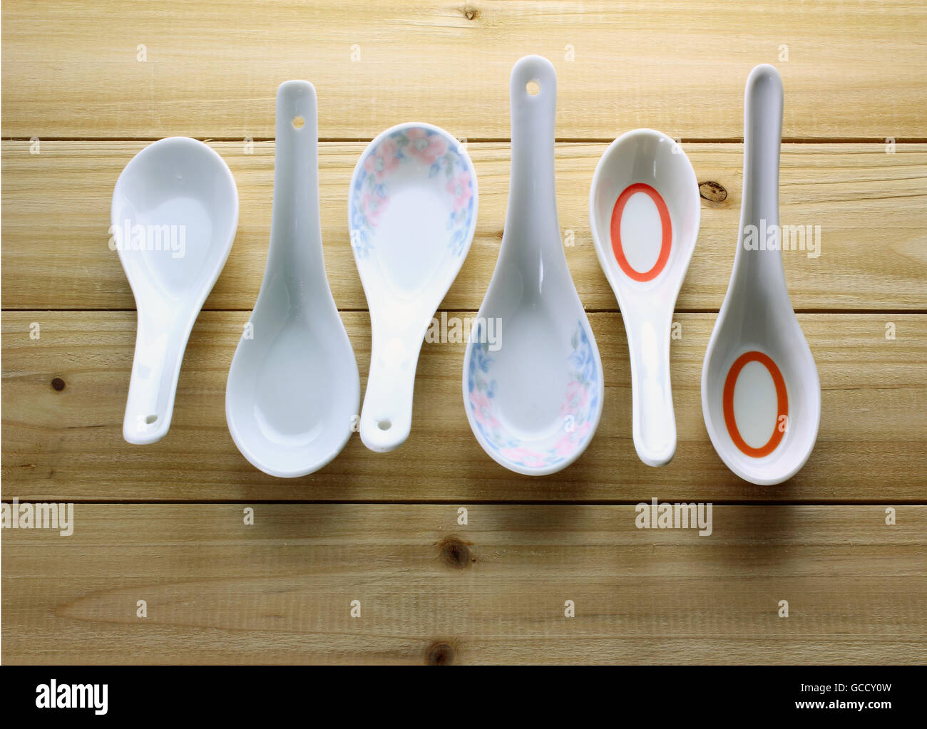 Chinese Soup Spoons Stock Photo Alamy