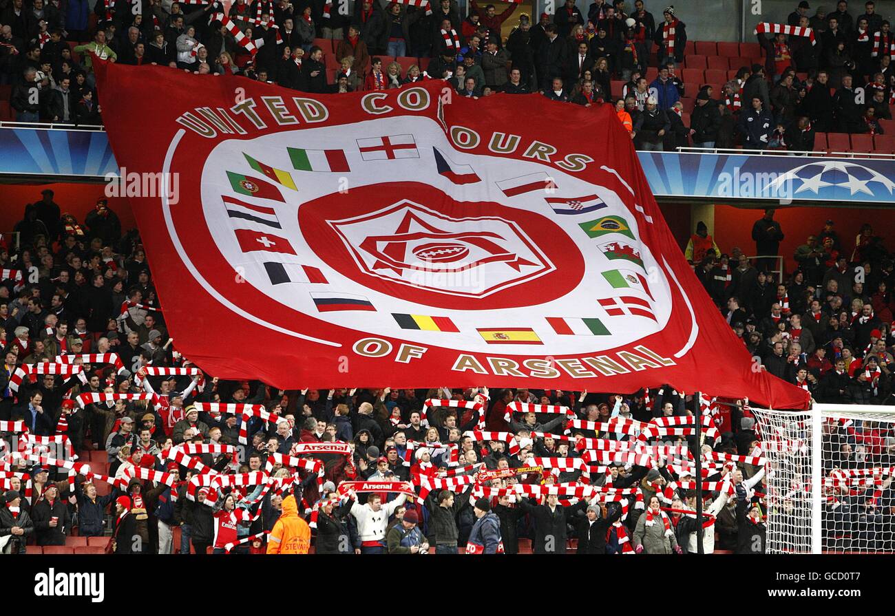 Arsenal fans banner emirates stadium hi-res stock photography and ...
