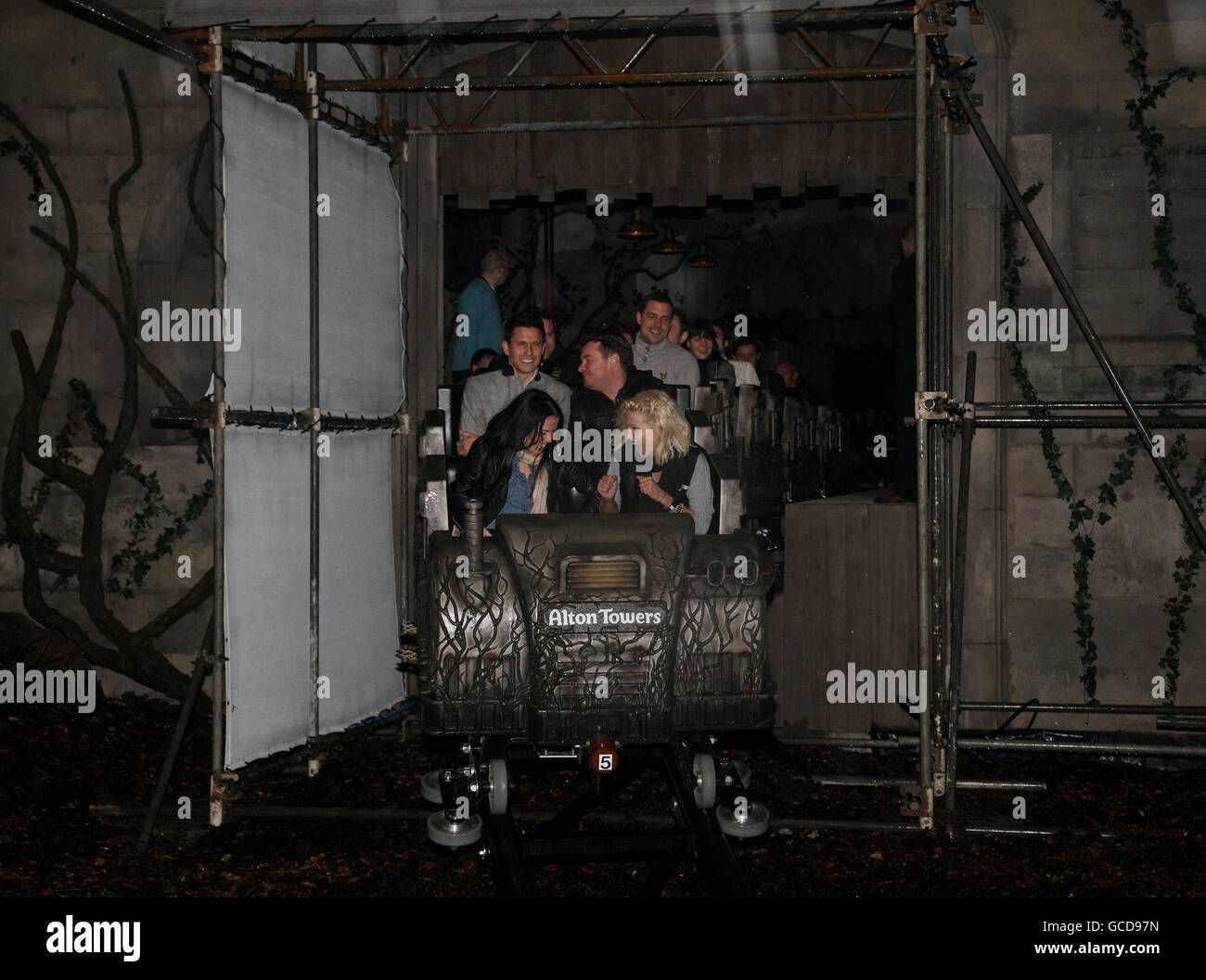 (front right) singer Sarah Harding of Girls Aloud, during a preview ride of the world's first free fall drop rollercoaster,Th13teen, which opened to the public on Saturday 20th March 2010 at Alton Towers, Staffordshire. 19/03/10 Stock Photo
