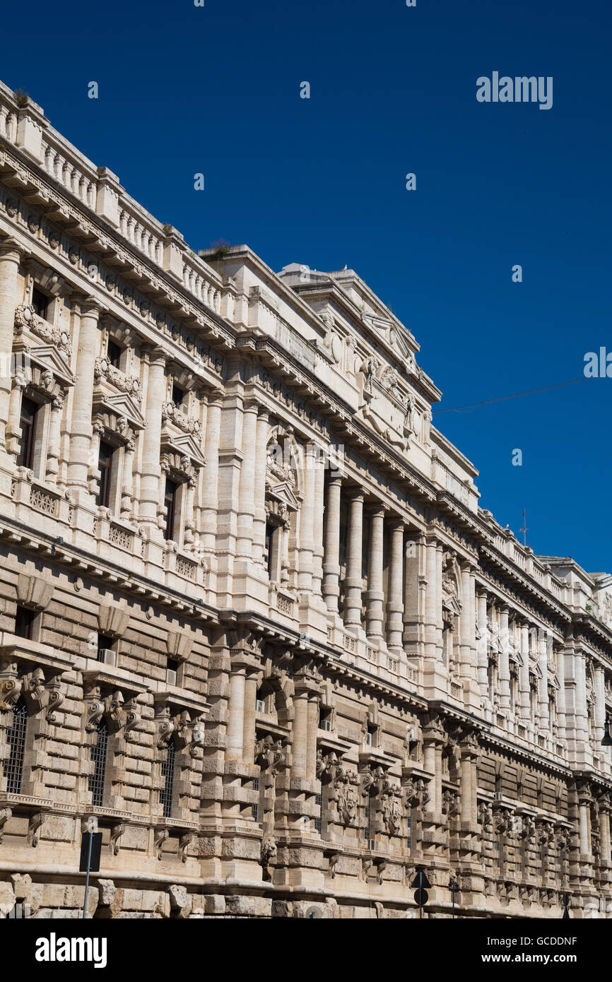 Buildings in the city centre of Rome, Italy Stock Photo - Alamy