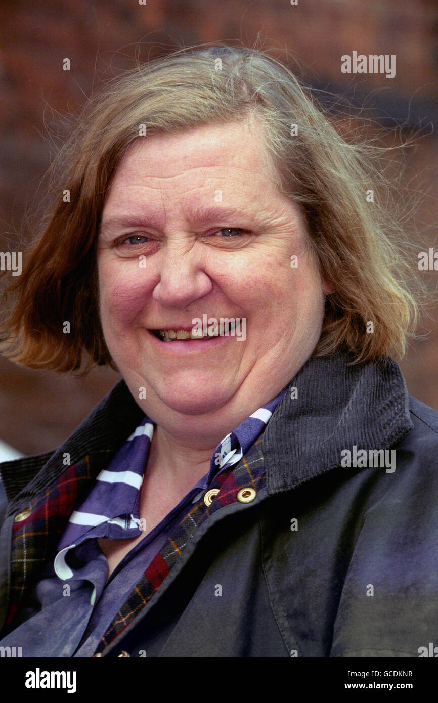 Clarissa Dickson Wright High Resolution Stock Photography and Images